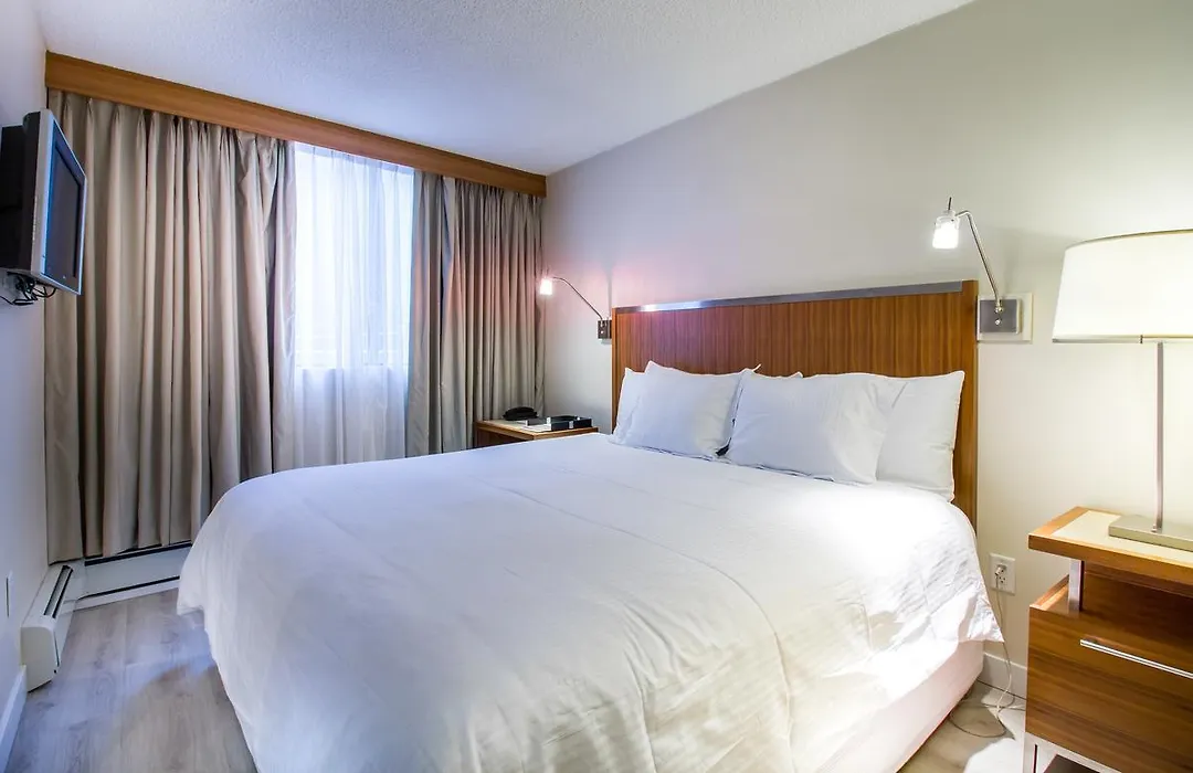 International Hotel Calgary-1
